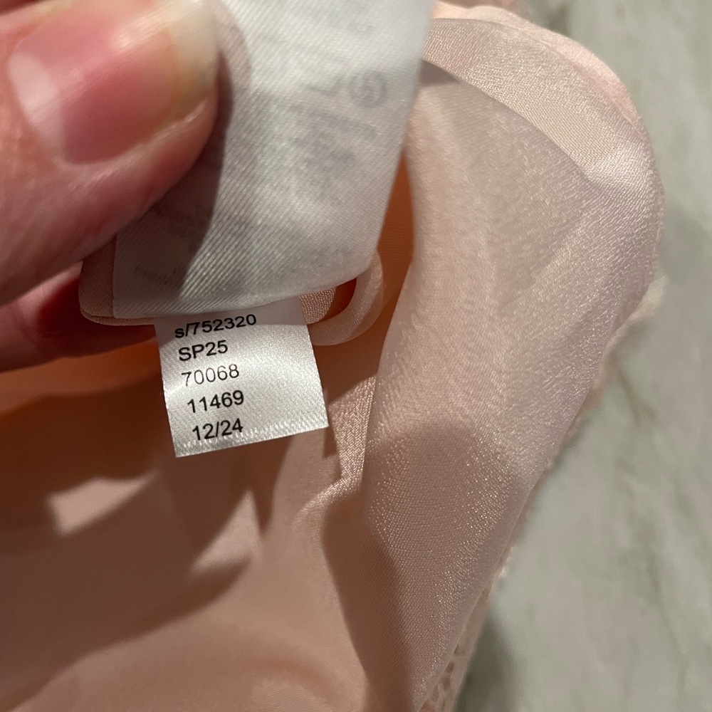 LOFT Lace Cami Peach Medium - Picture 8 of 8